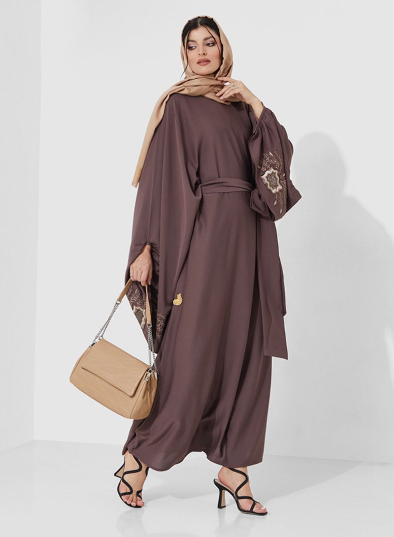 Rosette Abaya Abaya embroidery on flowing sleeves, adding elegance and charm - Image 1