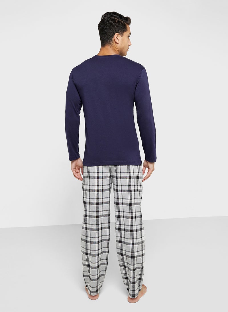 Seventy Five Nightwear T-Shirt & Pants Sets  - Image 2