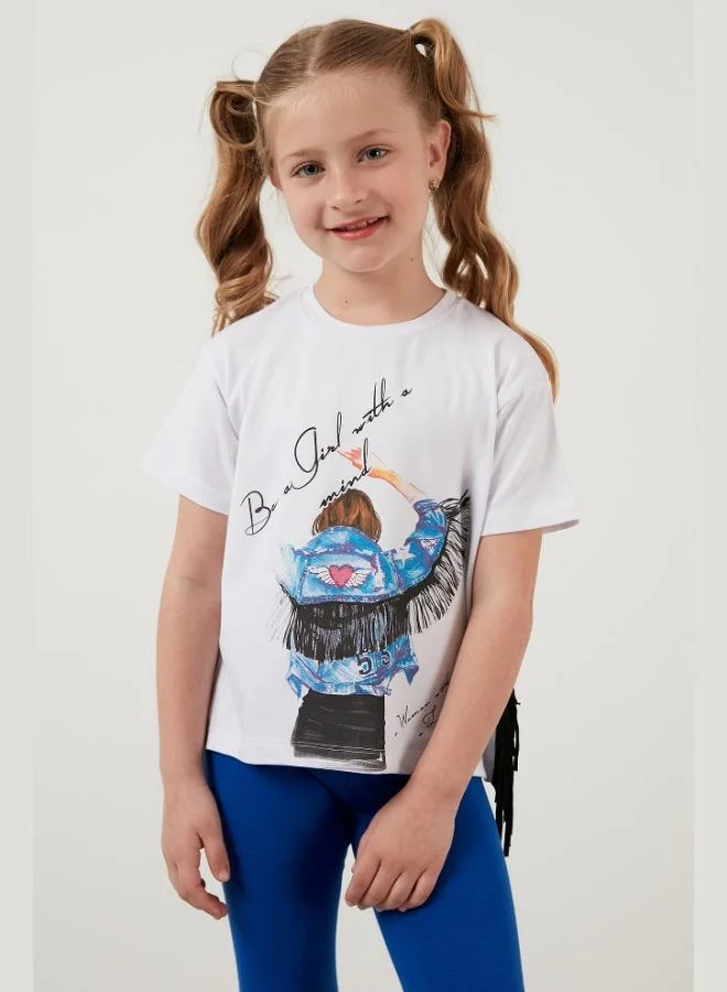 ليلا تيشيرت قطن بطبعة وتفاصيل شراشيب ورقبة دائرية للبنات