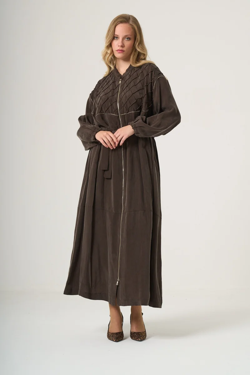 MissWhence  Quilted Belted Maxi Coat with Zip Detail - Green for Women | Best Price UAE