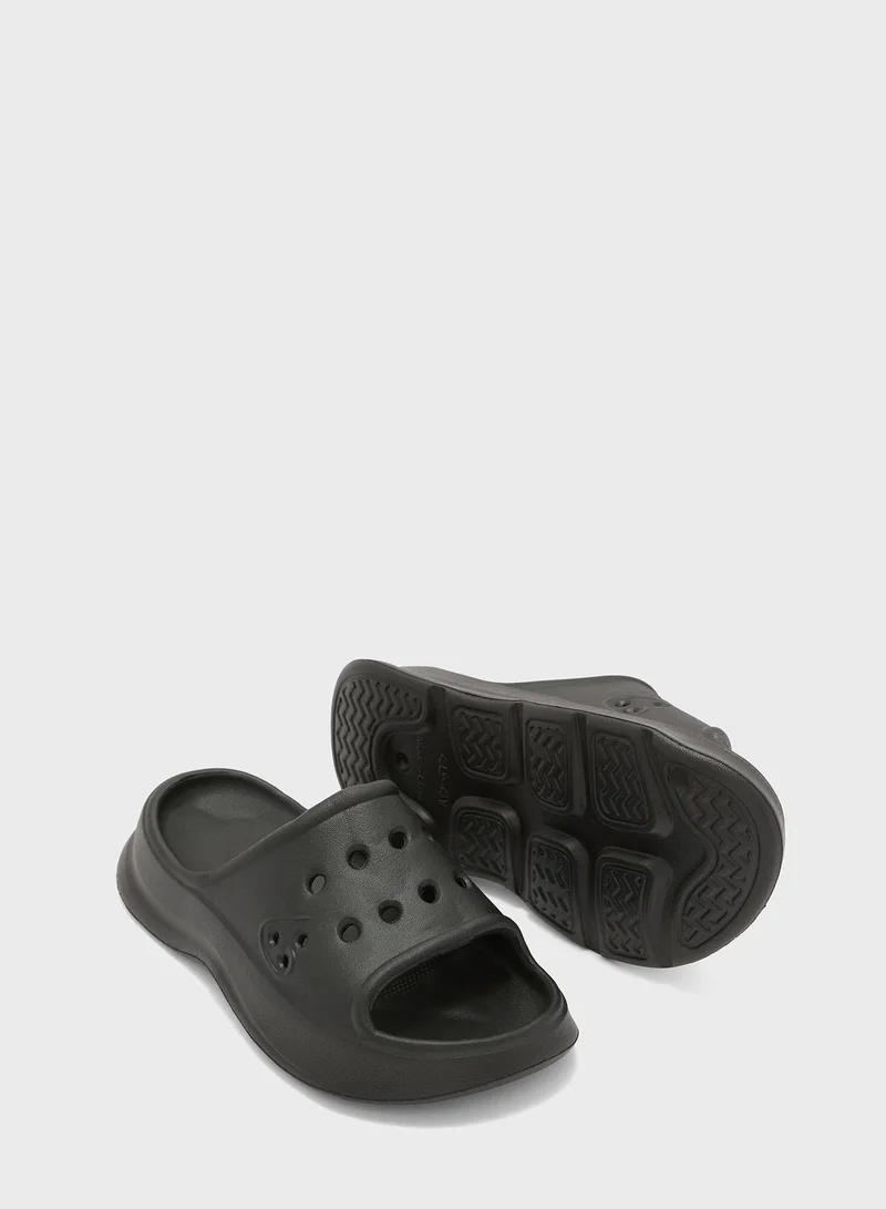 جينجر Chunky Slides With Front Strap Cut Out