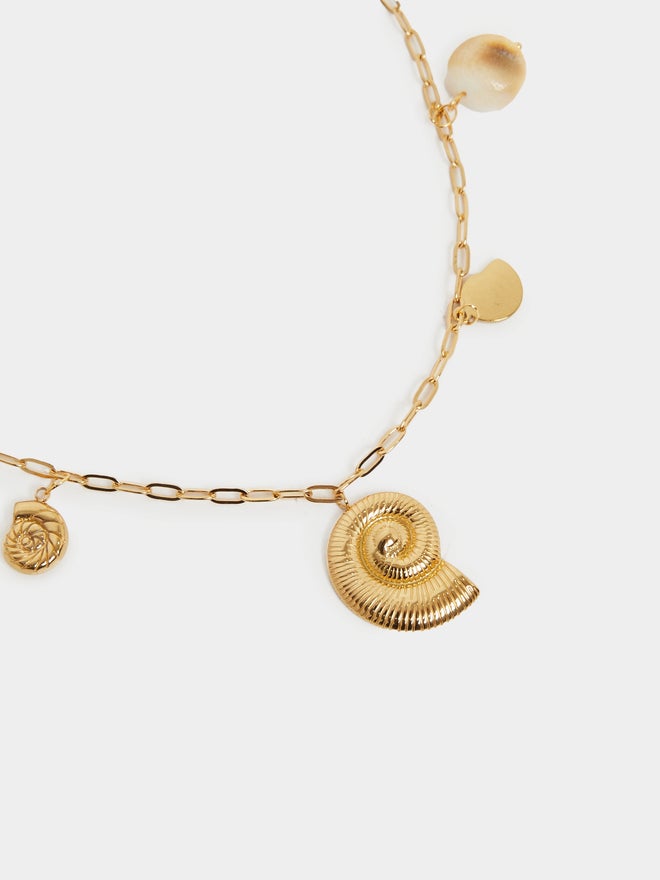 Styli Styli Sea Shell Charm Link Necklace with Lobster Clasp  - Image 3