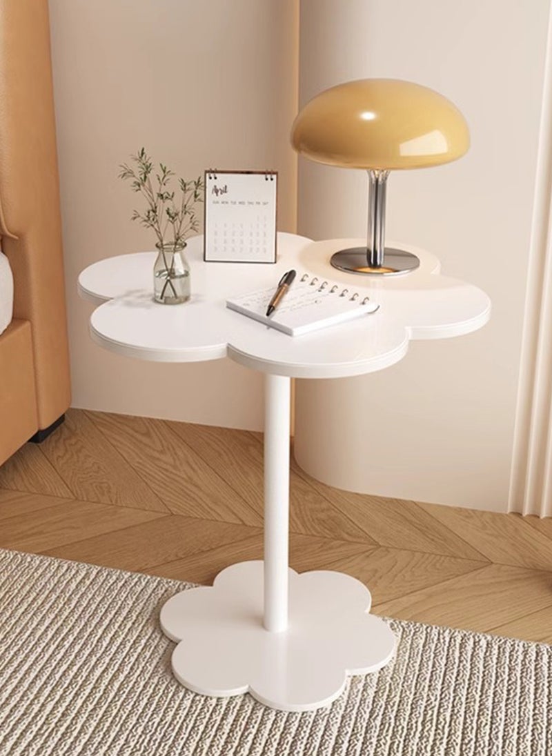 شاربدو طاولة جانبية متحركة بتصميم كريمي أنيق، على شكل بتلة، طاولة جانبية للأريكة، طاولة قهوة، طاولة مستديرة صغيرة، مقاس 51*51*56 سم. - Image 1