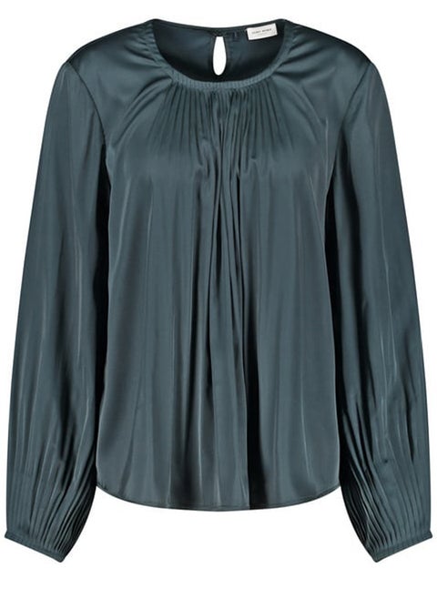 Flowing pleated blouse
