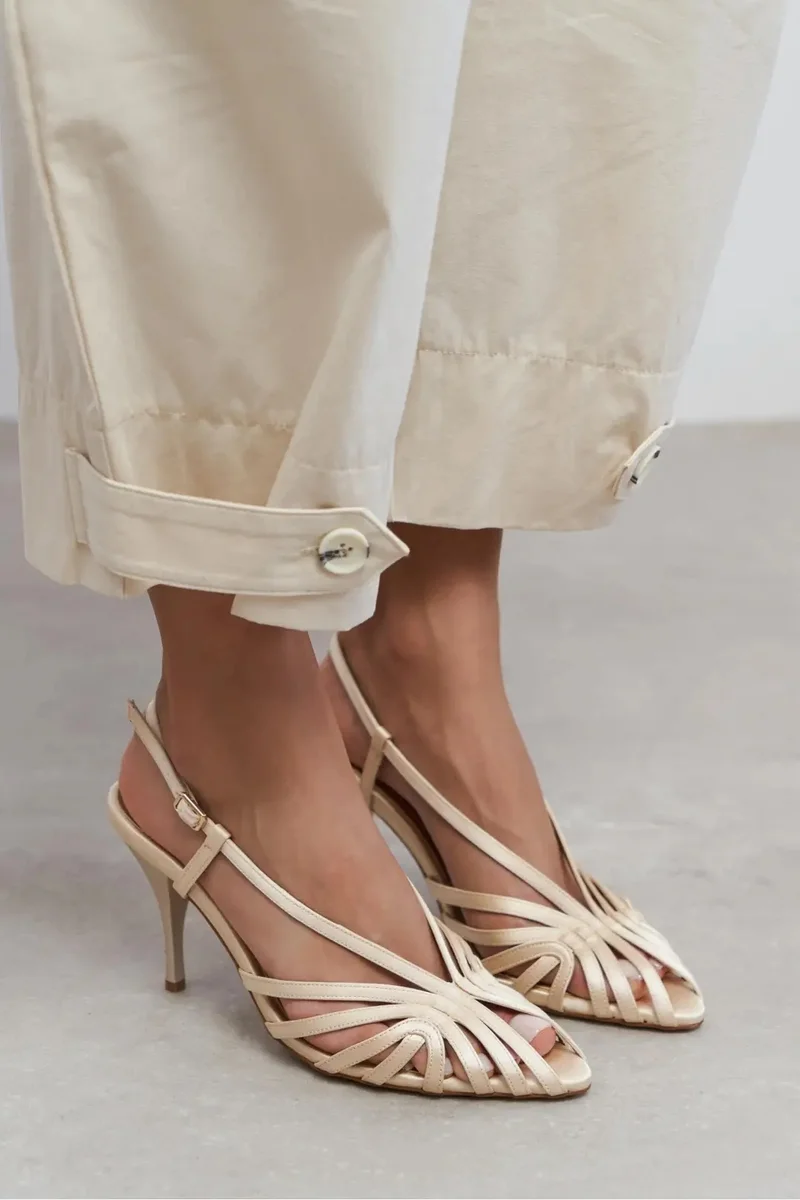 Nisantasi Shoes Eryu Toe Details Caged Heels