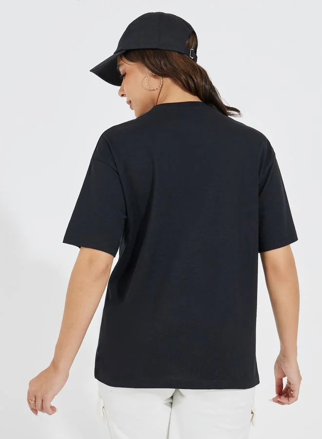 Styli Donald Duck Graphic Oversized T-Shirt with Dropped Shoulder