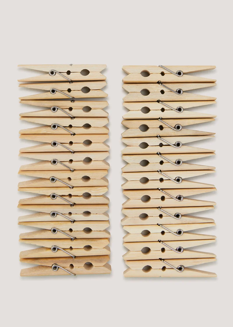 Matalan 24 Wooden Pegs