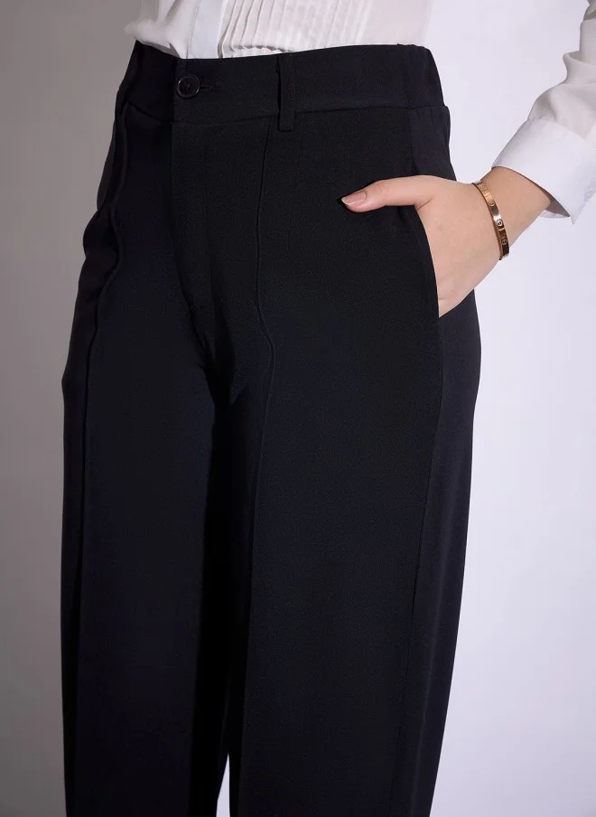 ساسافراس Black Parallel Trousers for Women