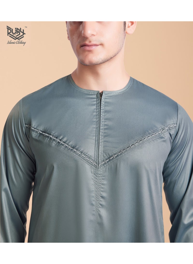 RUBY ISLAMIC CLOTHING Emirati Thobe kandura jubba for men with Modern Zip Detailing with Embroidery - Image 4