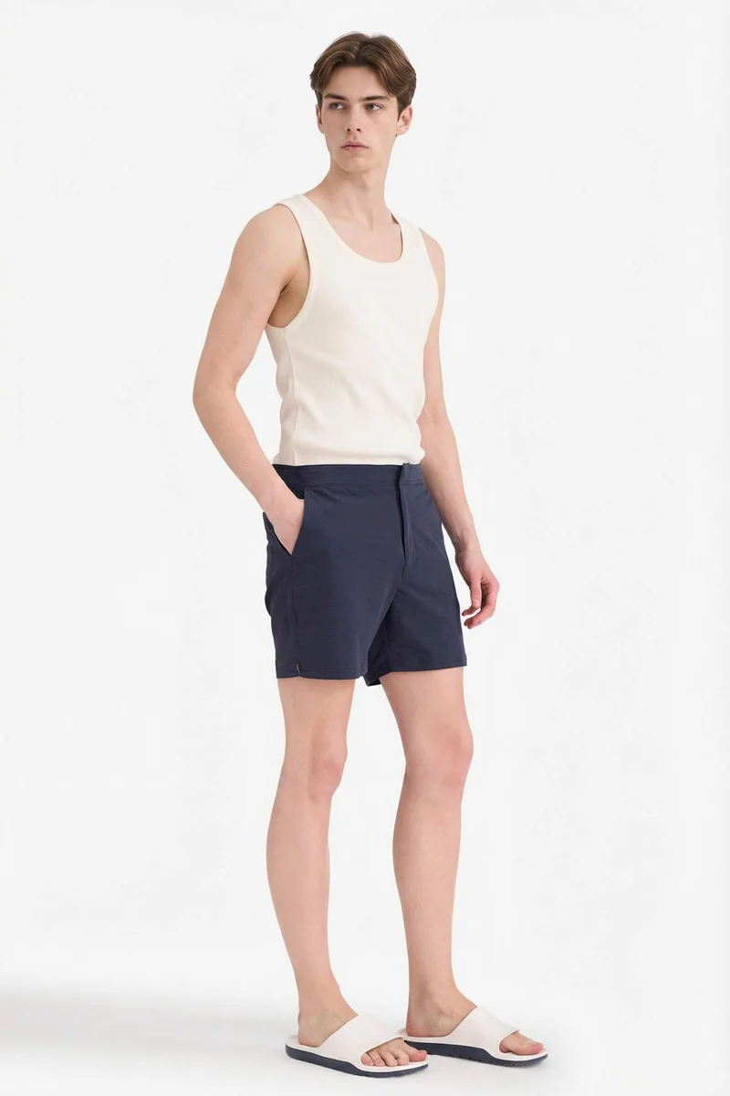 ديفاكتو Mesh Lined Short Length Swim Shorts