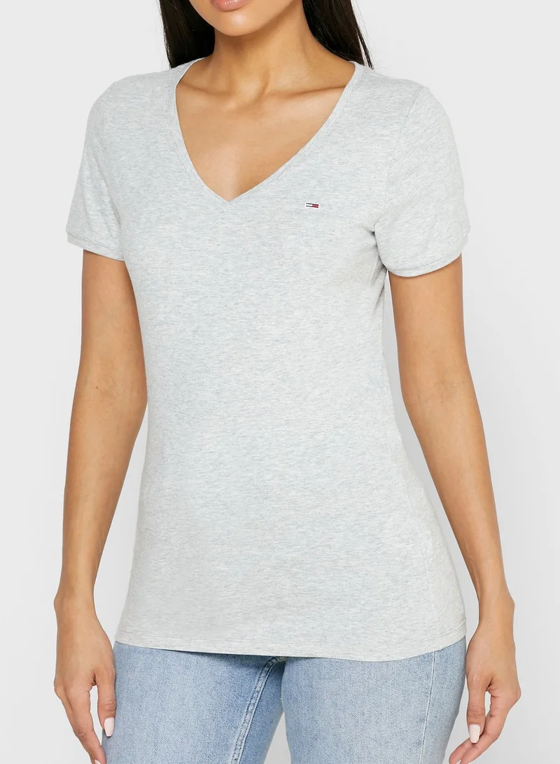 TOMMY JEANS Logo V-Neck T-Shirt