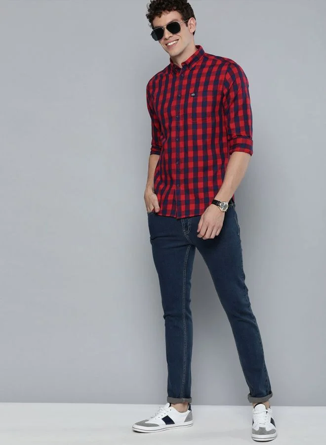 The Indian Garage Co Men Slim Fit Checkered Full Sleeves Cutaway Collar Casual Shirt