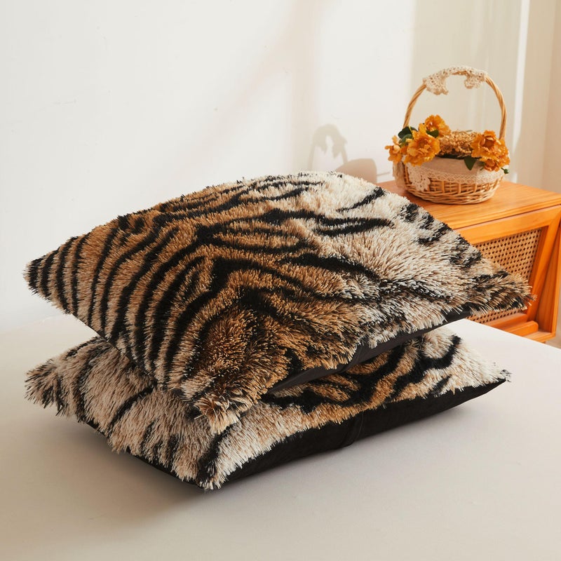 XeGe Tiger Print Fluffy Faux Fur Duvet Cover Set, 3 Pieces Soft Plush Shaggy Fuzzy Bedding Set(1 Farmhouse Comforter Cover + 2 Furry Pillow Cases), Zipper Closure(Queen, Tiger Print Brown) - Image 4