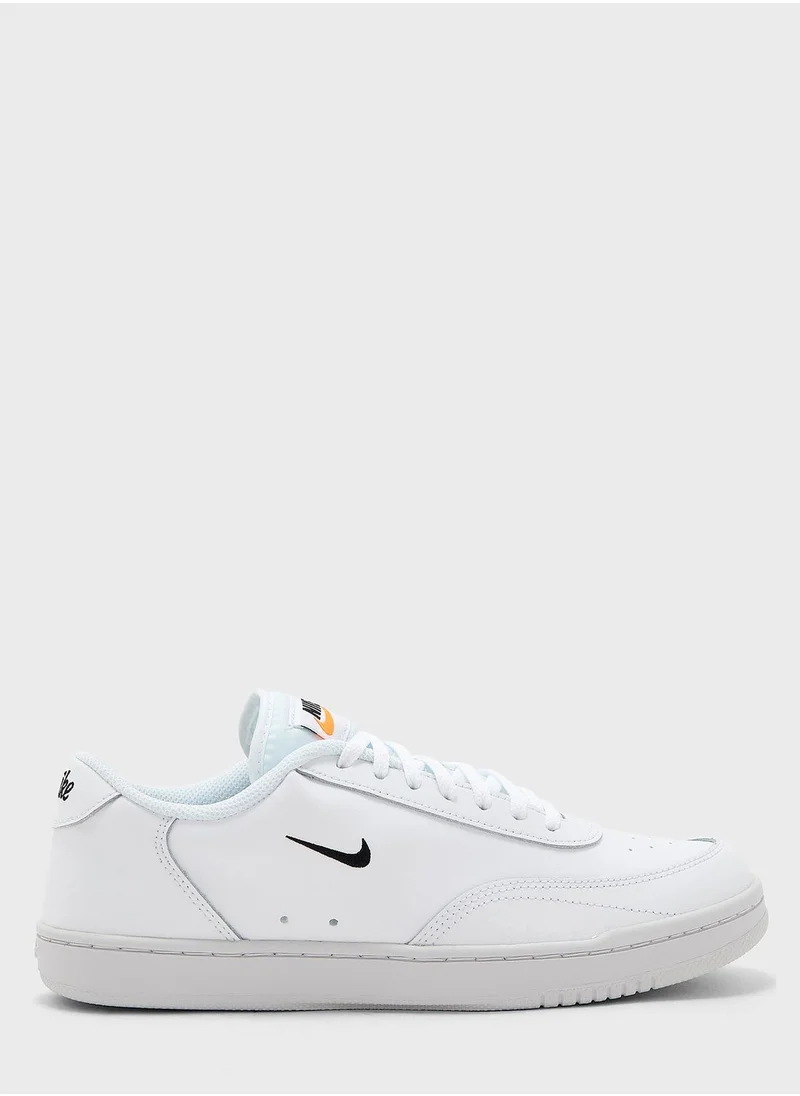 Nike Court Vintage