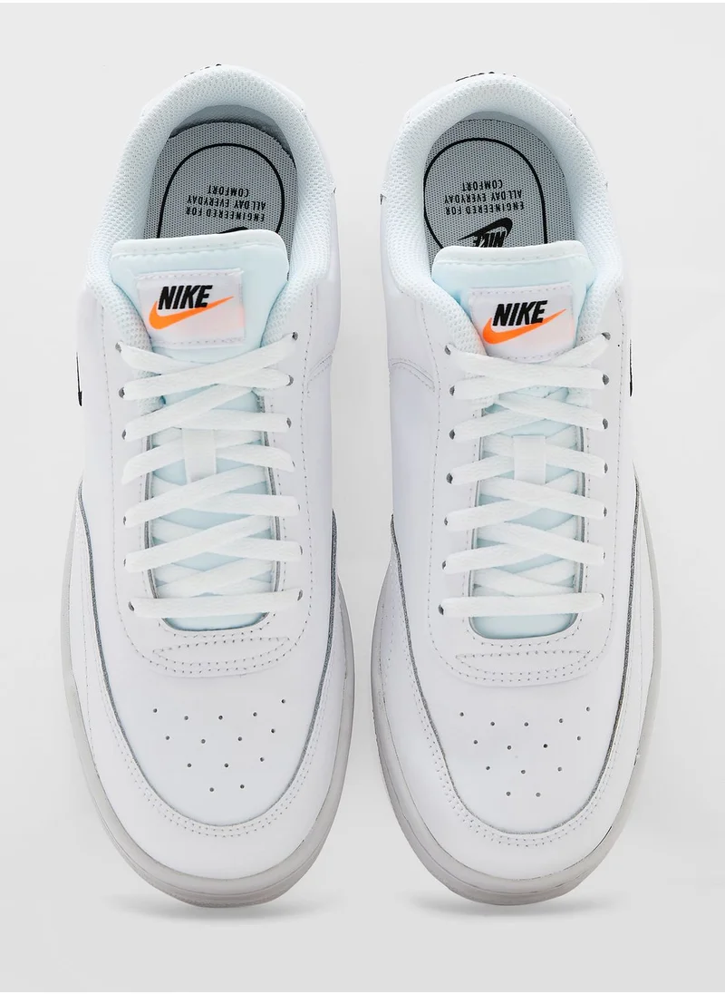 Nike Court Vintage