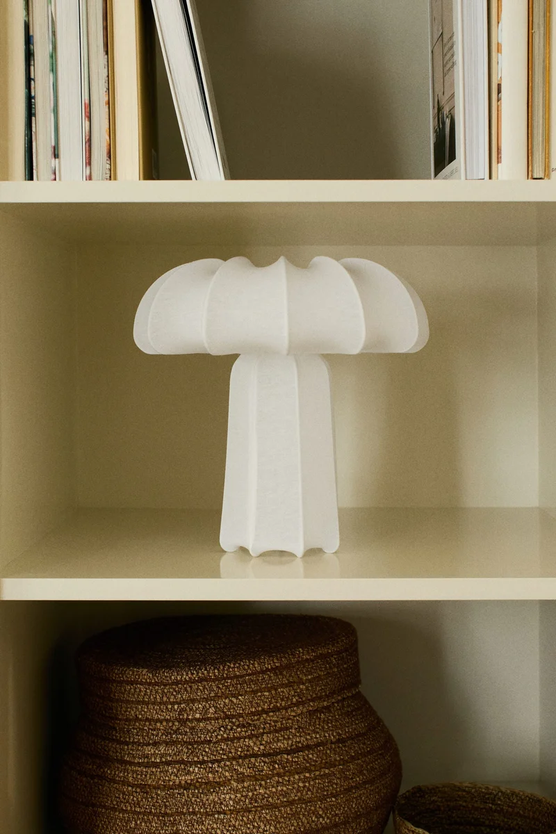 H&M Fabric-covered table lamp
