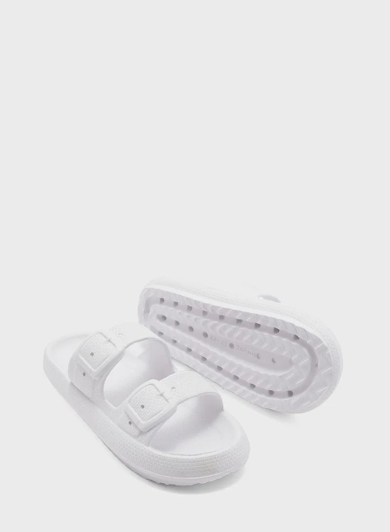 جينجر Double Buckle Slides
