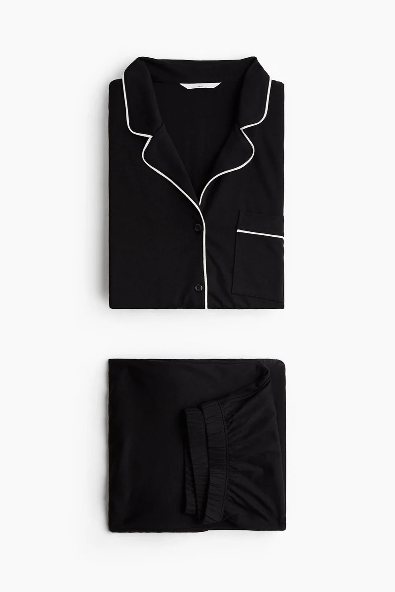 H&M MAMA Piping-detail pyjamas