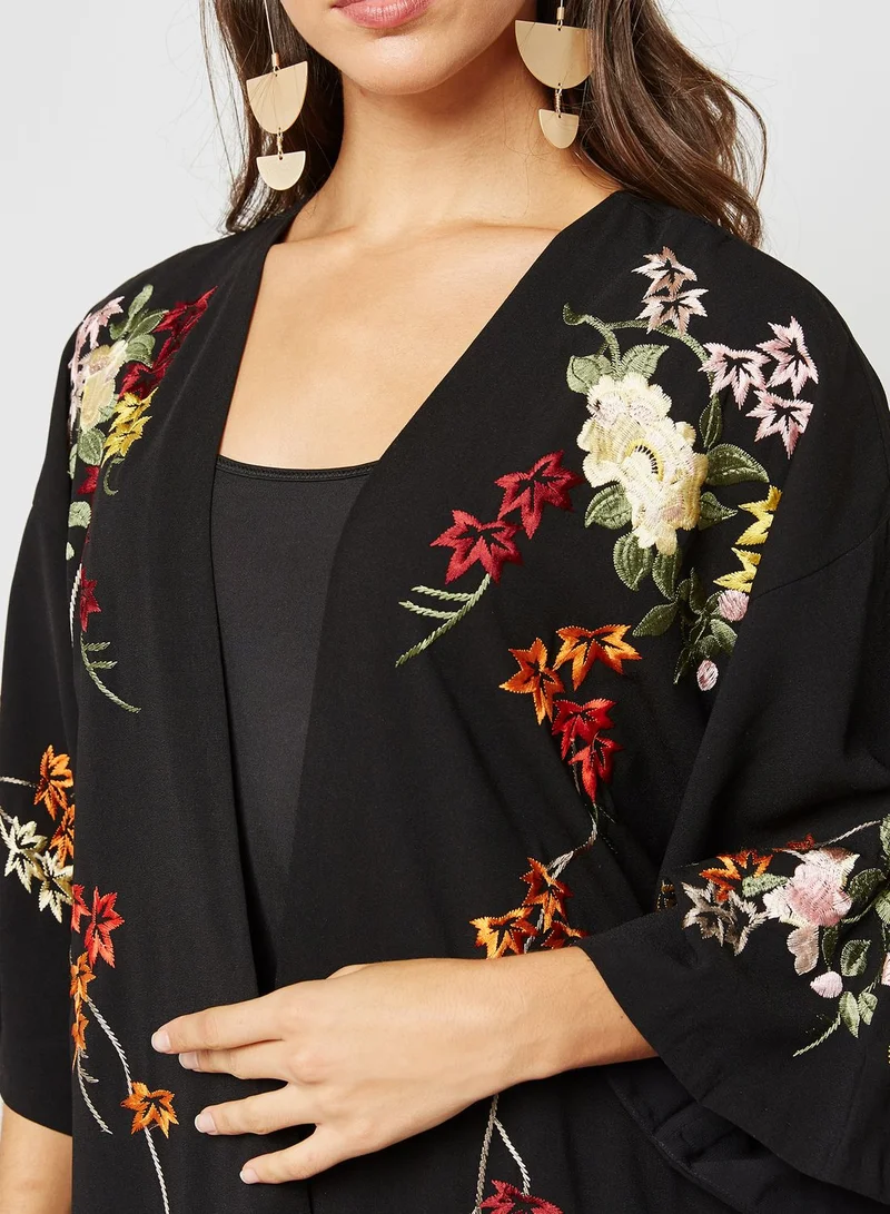 TOPSHOP Embroidered Kimono