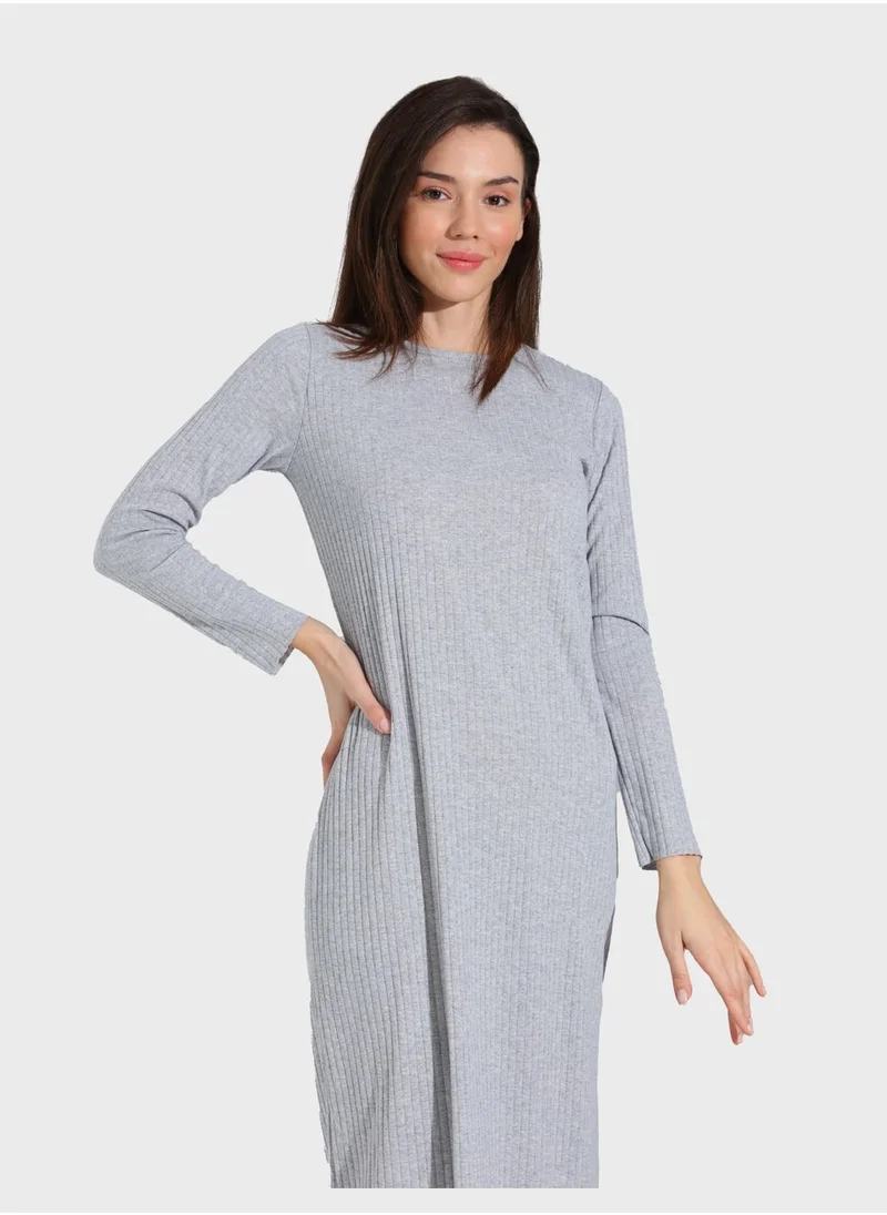 Tavin by Modanisa Ribbed Crew Neck Dress