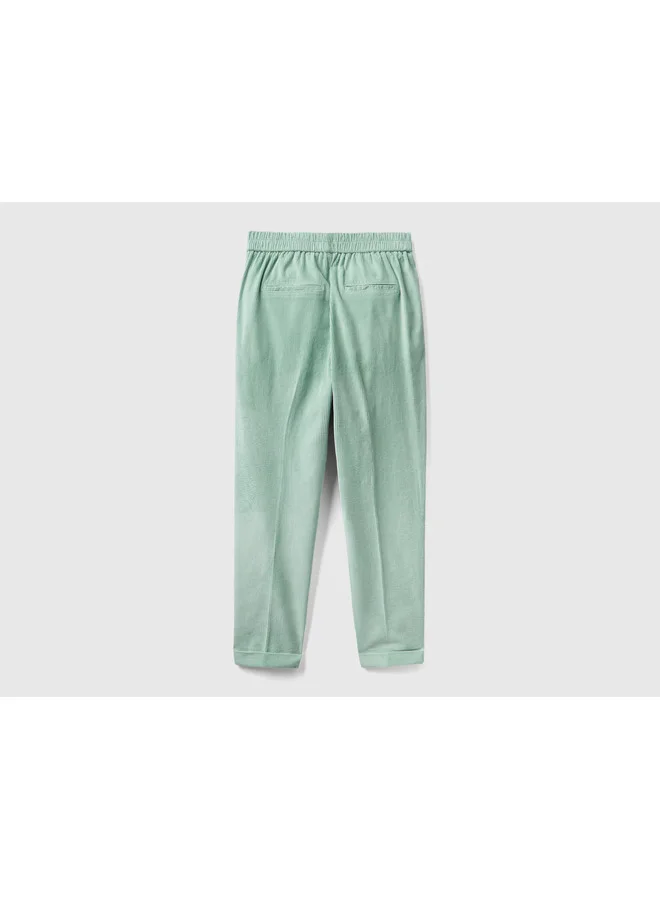 يونايتد كولورز أوف بينتيون Chinos In Velvet With Stretch Waist