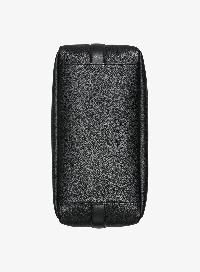 دكني حقيبة كتف كارلي بشعار مفصل - Image 5