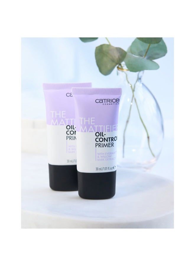 Catrice برايمر التحكم في الزيت ماتيفير | قاعدة مكياج طويلة الأمد، تنقيح المسام | نباتي وخالي من القسوة | مصنوع بدون زيت، جلوتين، بارابين، فثالات وميكرو بلاستيك - Image 3