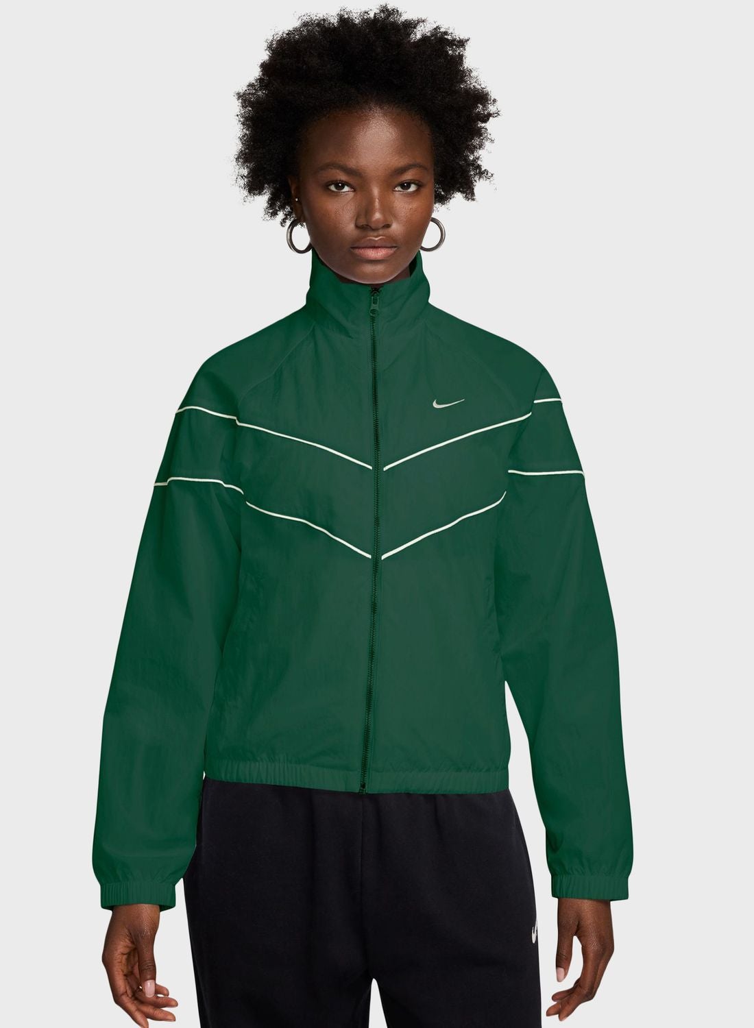 nike woven jacket womens