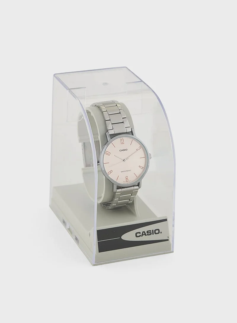 كاسيو ساعة أنالوج بسوار من الفولاذ