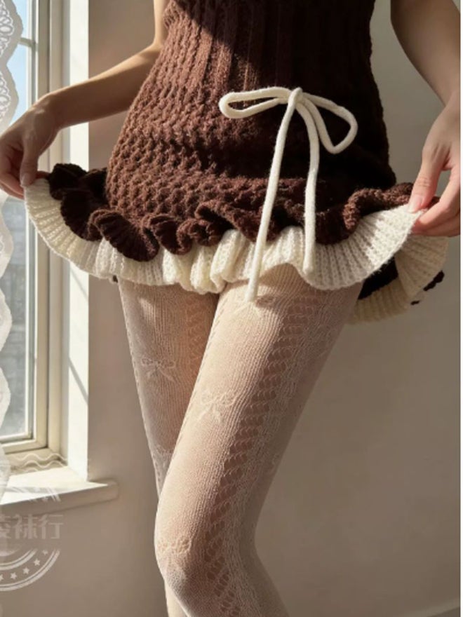 Bow Pattern Stockings