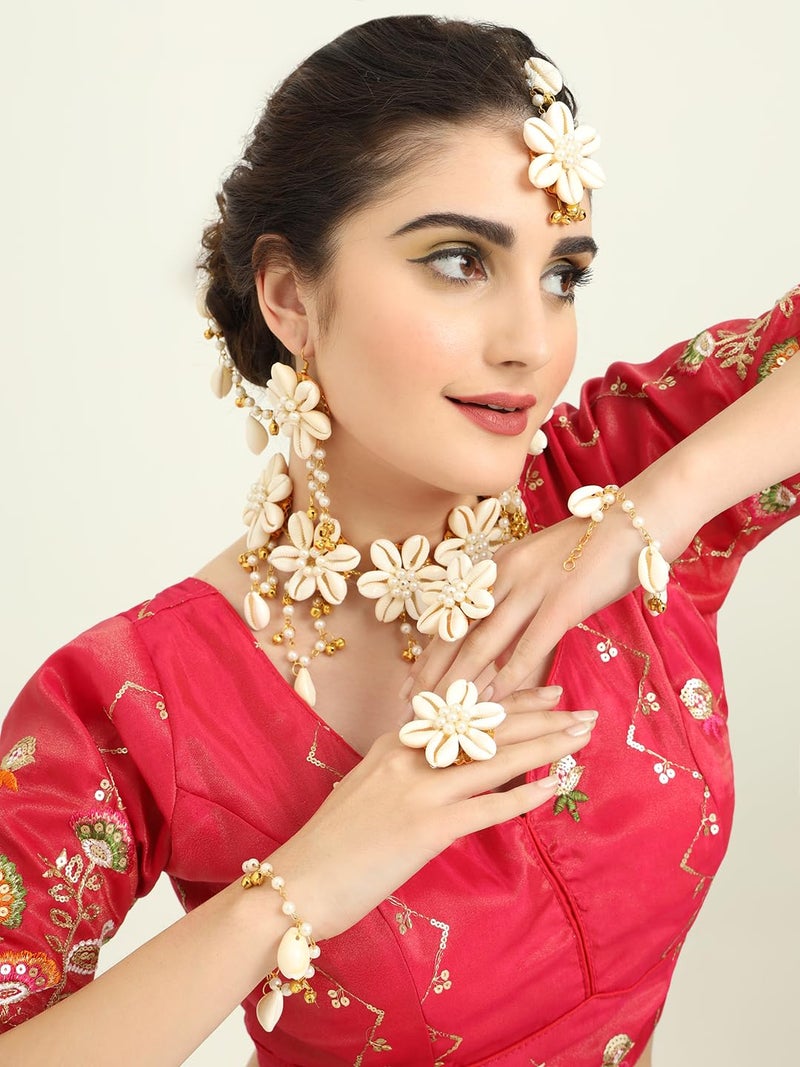 NMII Traditional Kaudi Sea Shell Golden Bells & White Moti Pearls Jewellery Set For Bridal Women & Girls | Includes Necklace, Ear Chain, Maang Tikka, Chain Bracelet | Wedding, Haldi, Mehandi, Occasion - Image 3