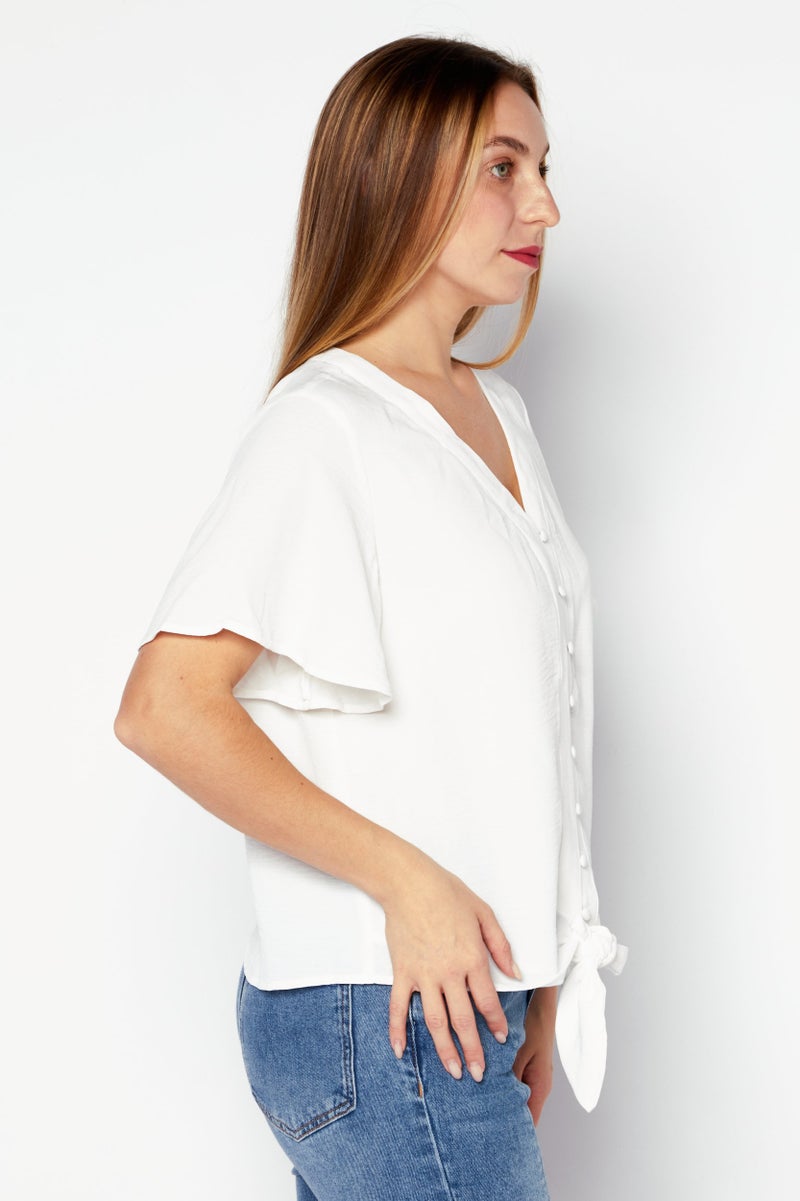 VINCE CAMUTO بلوزة نسائية بياقة على شكل V بأكمام قصيرة، بيضاء - Image 3