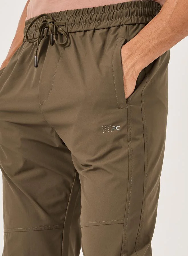 Fort Collins Men Solid Drawstring Waist Regular Fit Pants