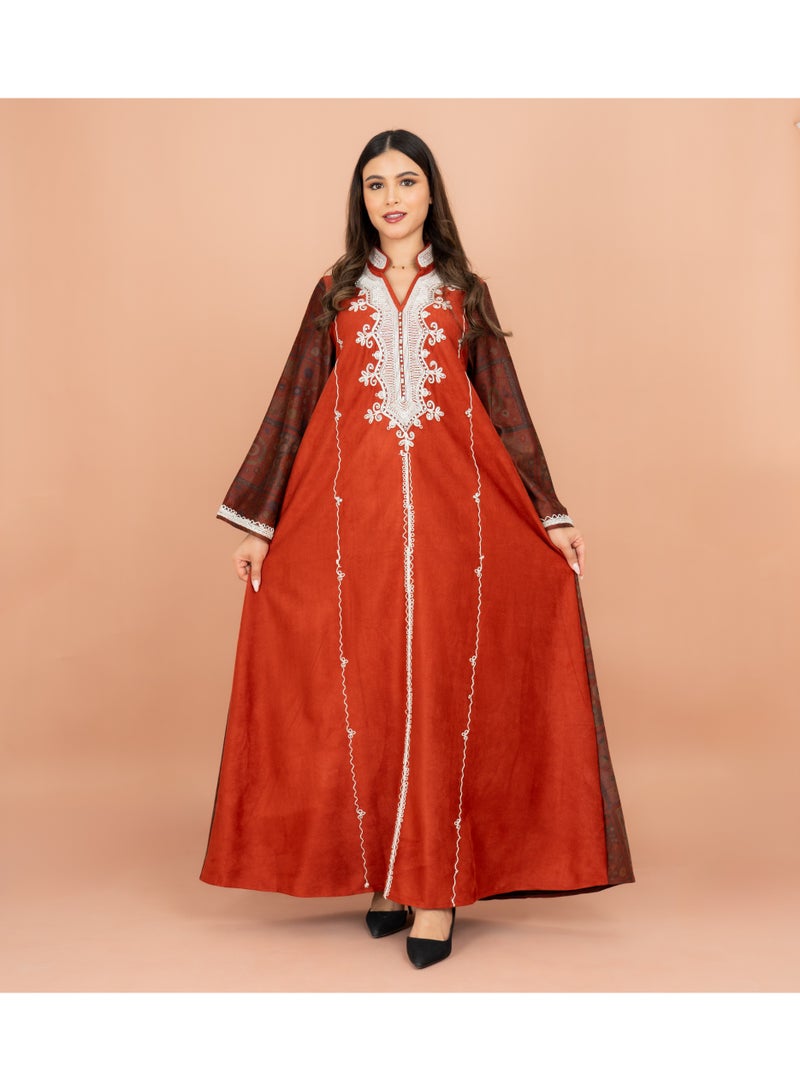 اكسا جلابية شتوية مستقيمة بياقة ماندرين وتطريز أبيض أحمر - Image 5