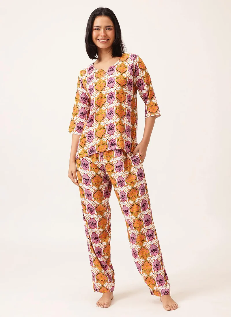 كلوفيا Clovia Printed Top & Pyjama Set in Multicolour - Rayon
