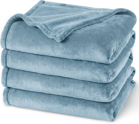 Ultra Soft Fleece Blanket King Size, No Shed No Pilling Luxury Plush Cozy 300GSM Lightweight Blanket for Bed, Couch, Chair, Sofa Suitable for All Season, 220cm x 240cm, Dusty Blue