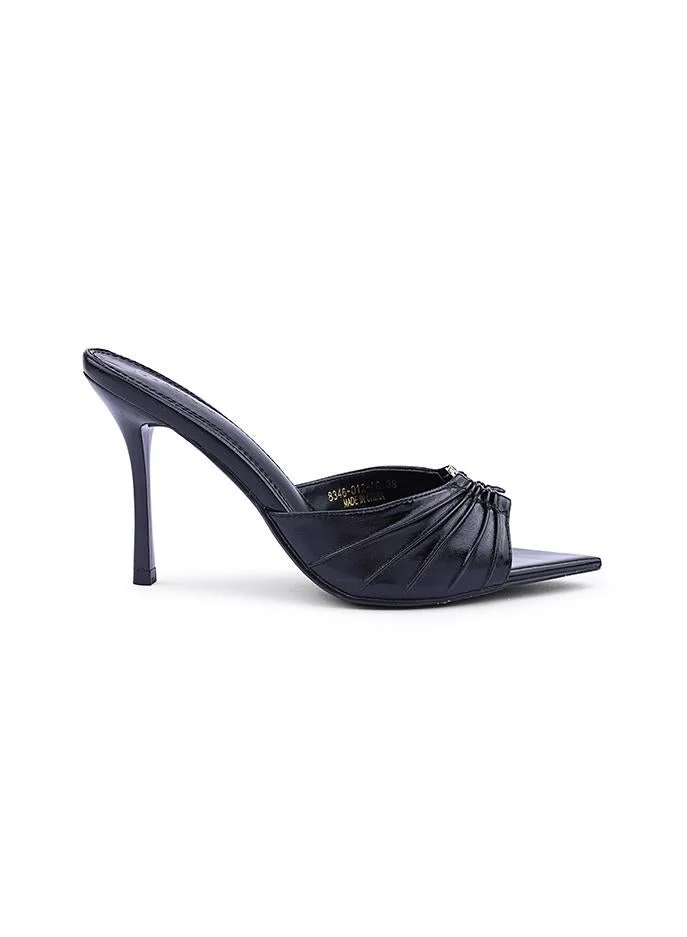 أيقون كعب مفتوح مطرز