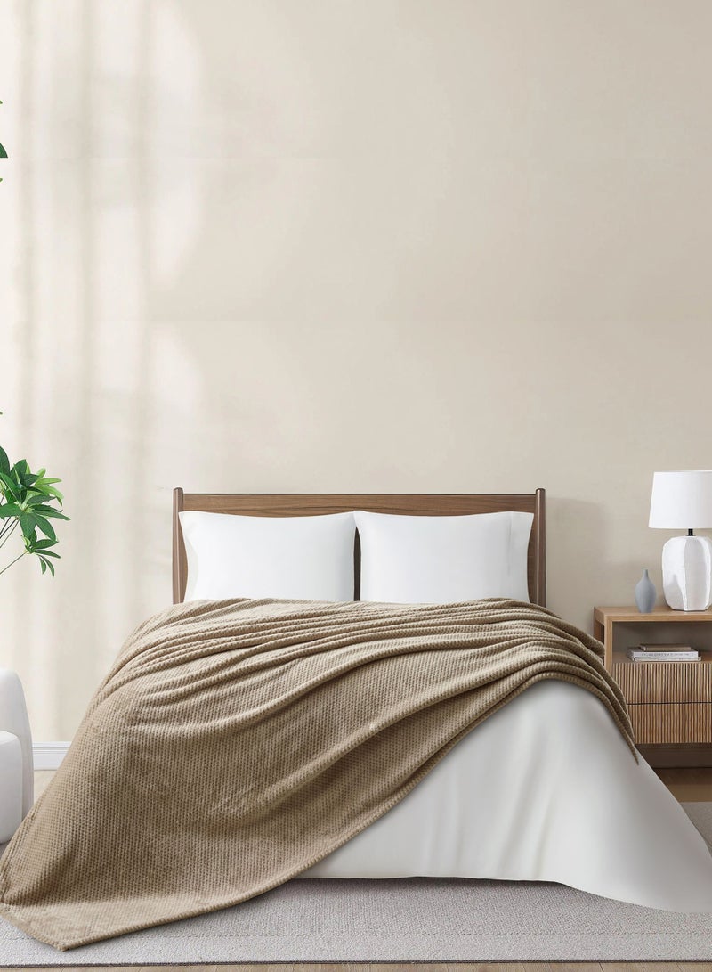 Donetella Fleece Blanket, King Size 210x240 cm, 300 GSM, Waffle Texture - Lightweight Ultra Soft & Warm Solid Throw Blanket, Cozy  for Sofa, Bed & Couch  - Image 1