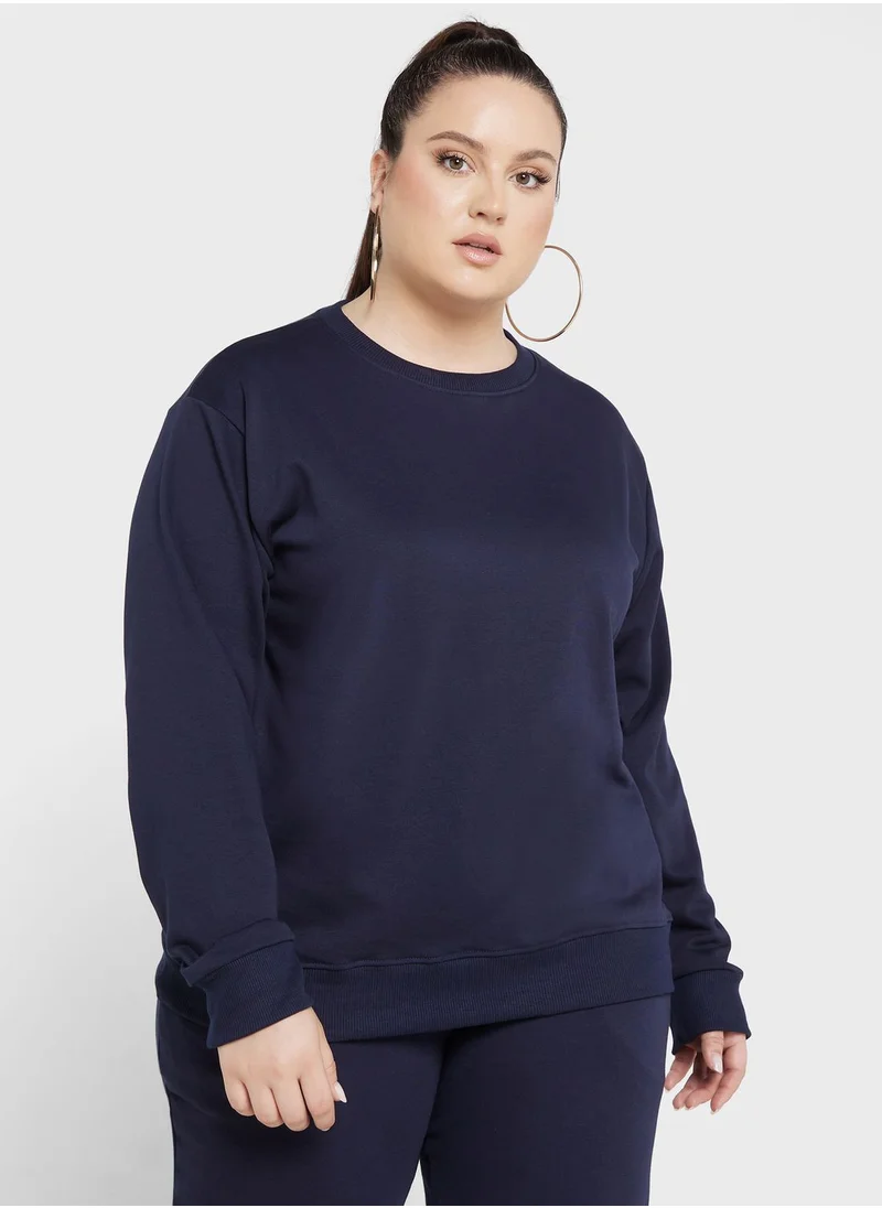 جينجر بلس Essential Crew Neck Sweatshirt