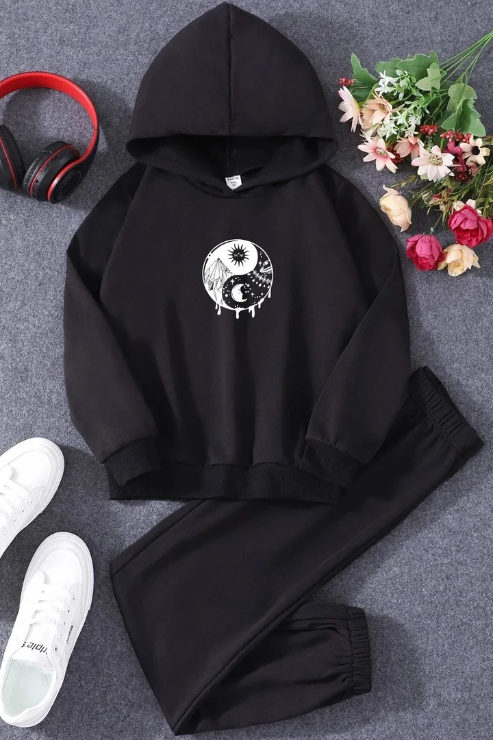 ONLYTRENDWEAR Childrens Yin Yang Tracksuit 9-10 Years Old Black