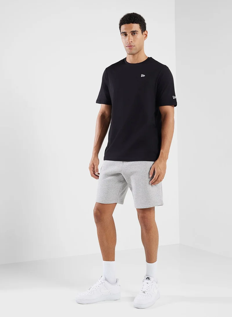 NEW ERA  New Era Essential T-shirt  | Best Price UAE
