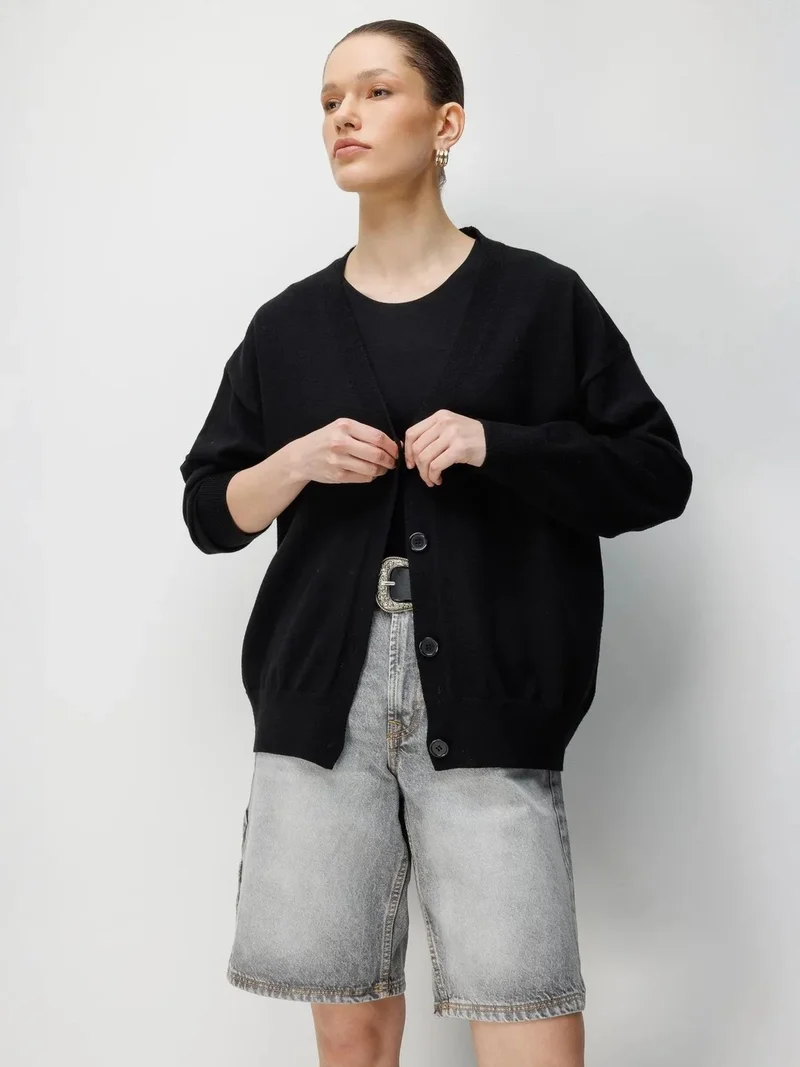 MixRay Black MIXRAY Long Ribbed Knitwear Cardigan with V-neck and Button Closure for Women | Best Price UAE