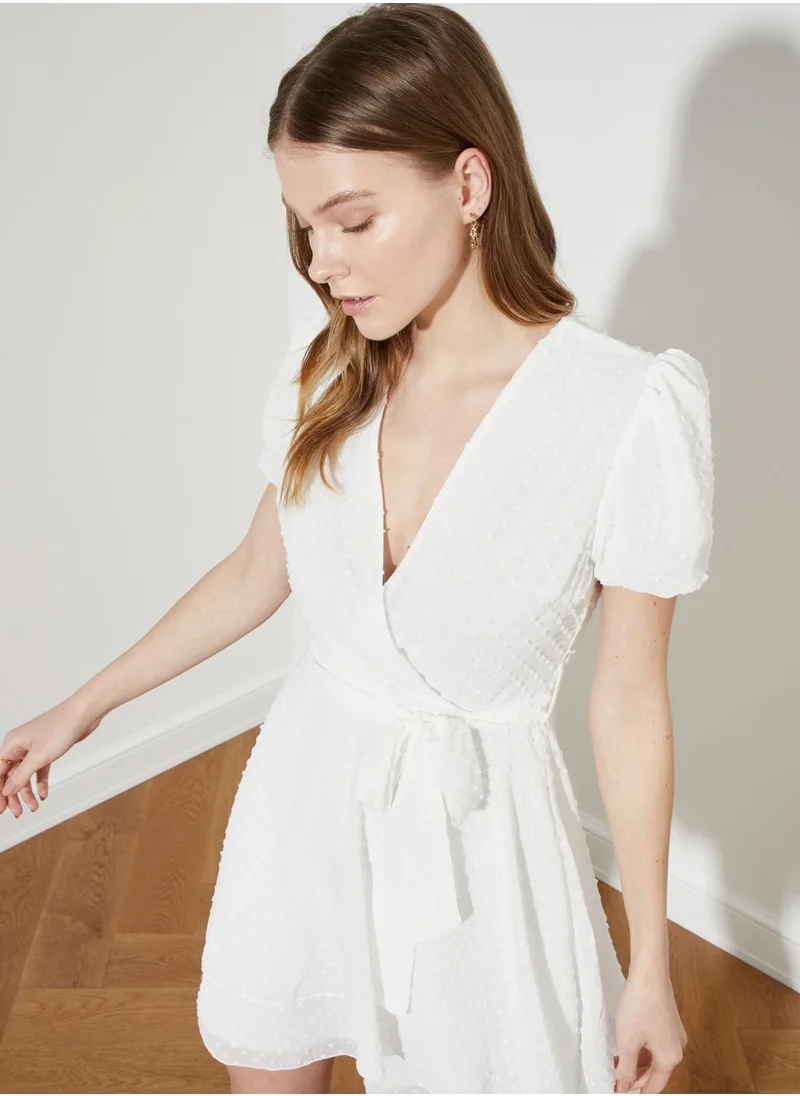 ترينديول Layered Wrap Plunge Dress