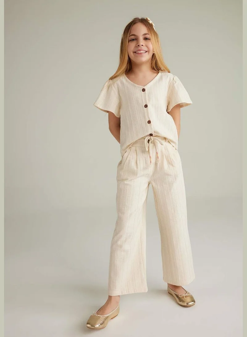 ديفاكتو Girl V Neck Woven Short Sleeve Blouse