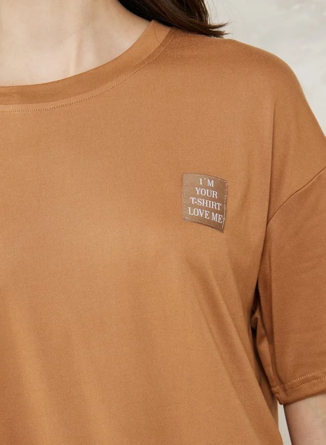 Styli Drop Shoulder Patch Detail T-Shirt & Shorts Set