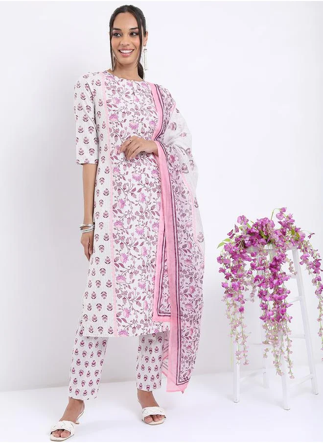 فيشود Women Multicolor Printed Kurta Set by Styli