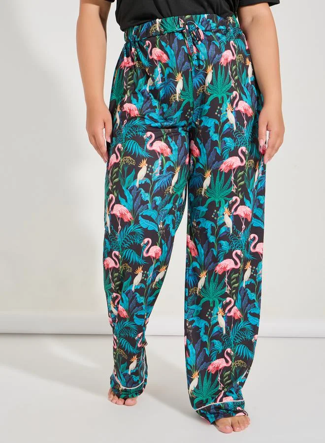 Styli Plus Size Flamingo Print T-Shirt with Piped Hem Pyjama Set