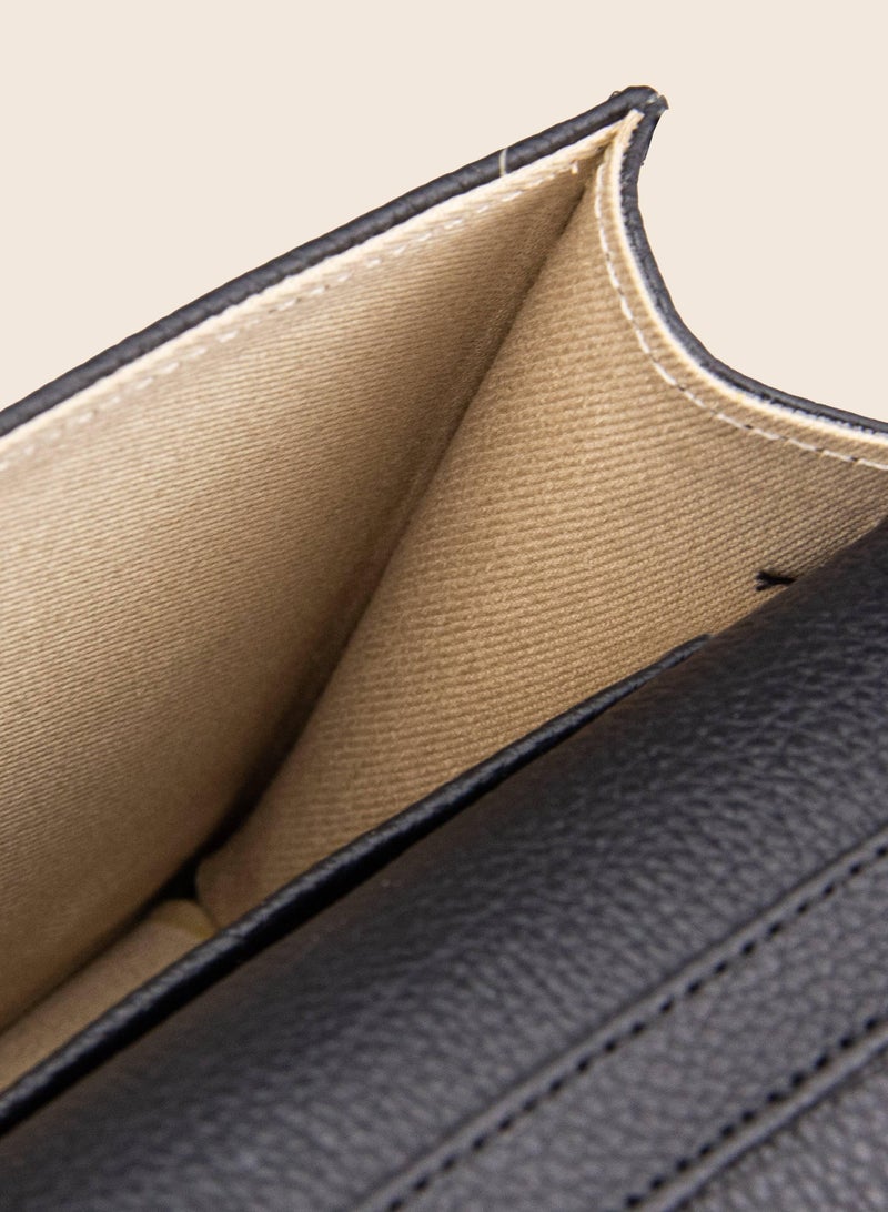 Oval Vera Chain wallet Bag - Image 5