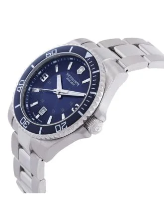 فيكترونوكس 242007 Maverick Round 43Mm Watch