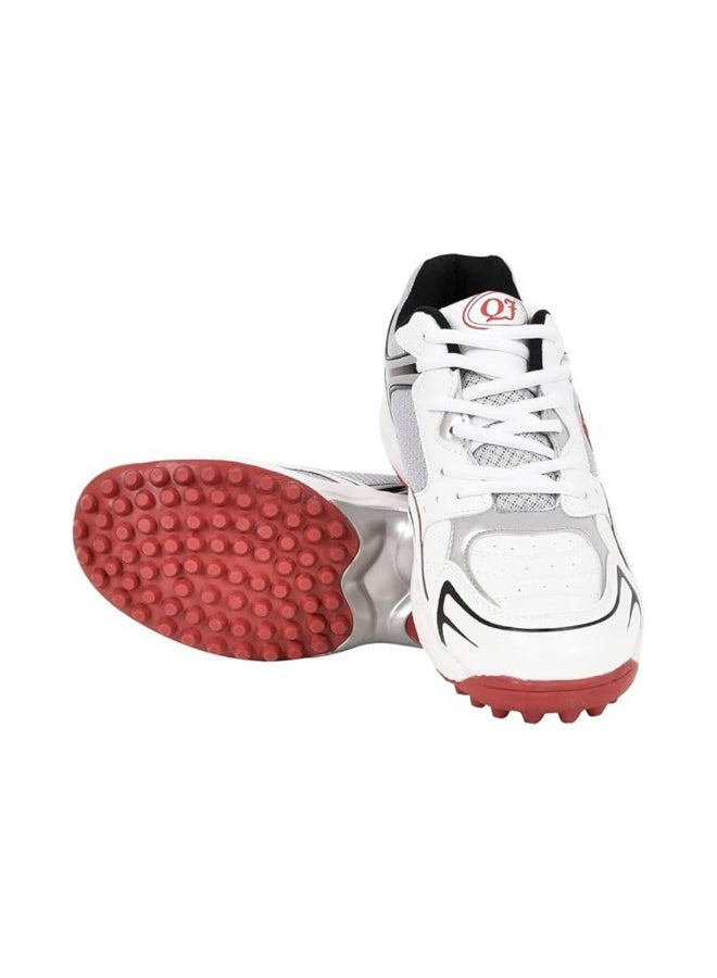 حذاء رياضي رجالي للكريكيت مرصع بالمسامير باللونين الأبيض والأحمر - شبكة قابلة للتهوية، وراحة عند الأربطة، وأداء يدوم طوال اليوم - Image 2